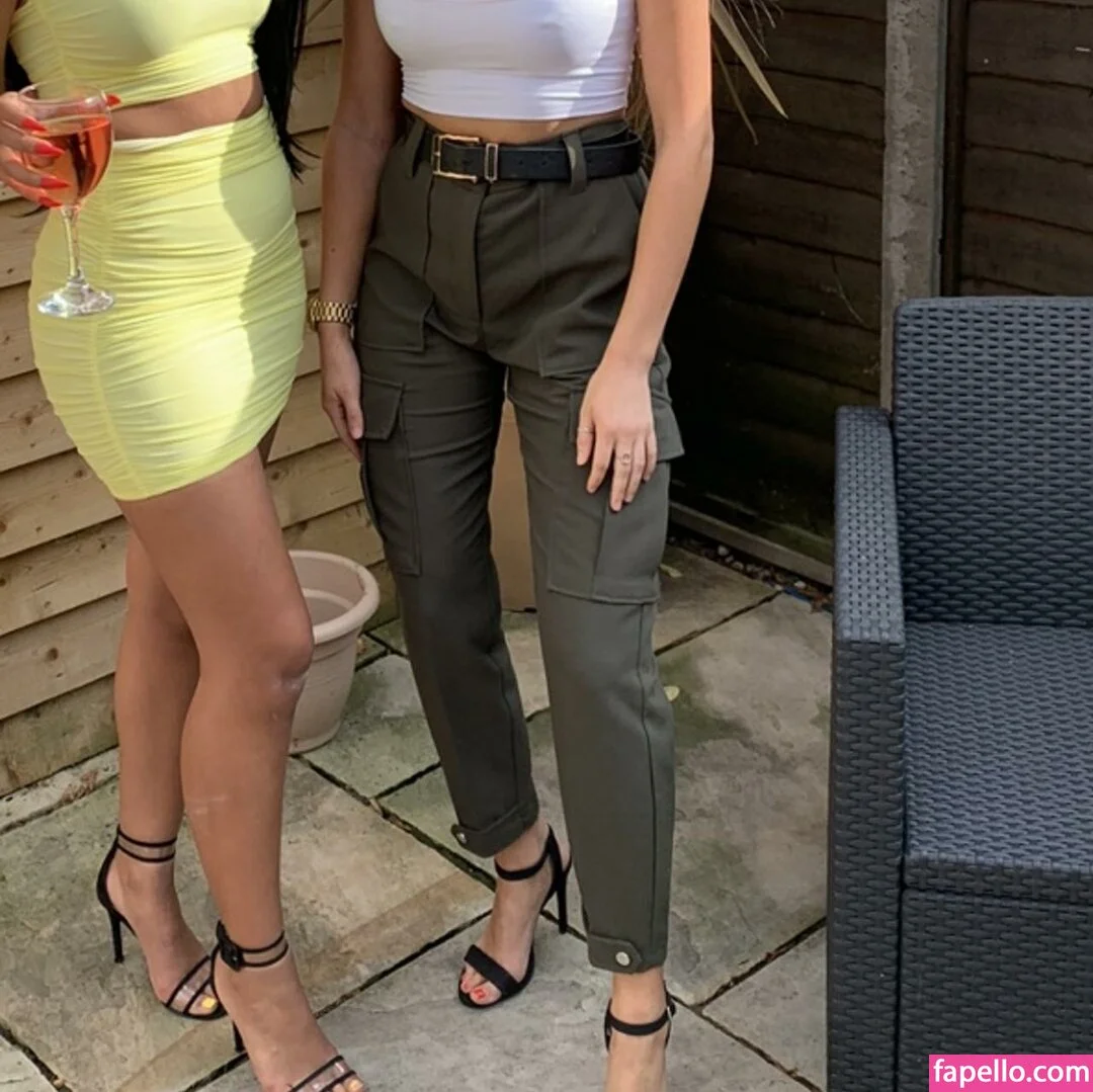 Lucy Beverley Onlyfans Photo Gallery 