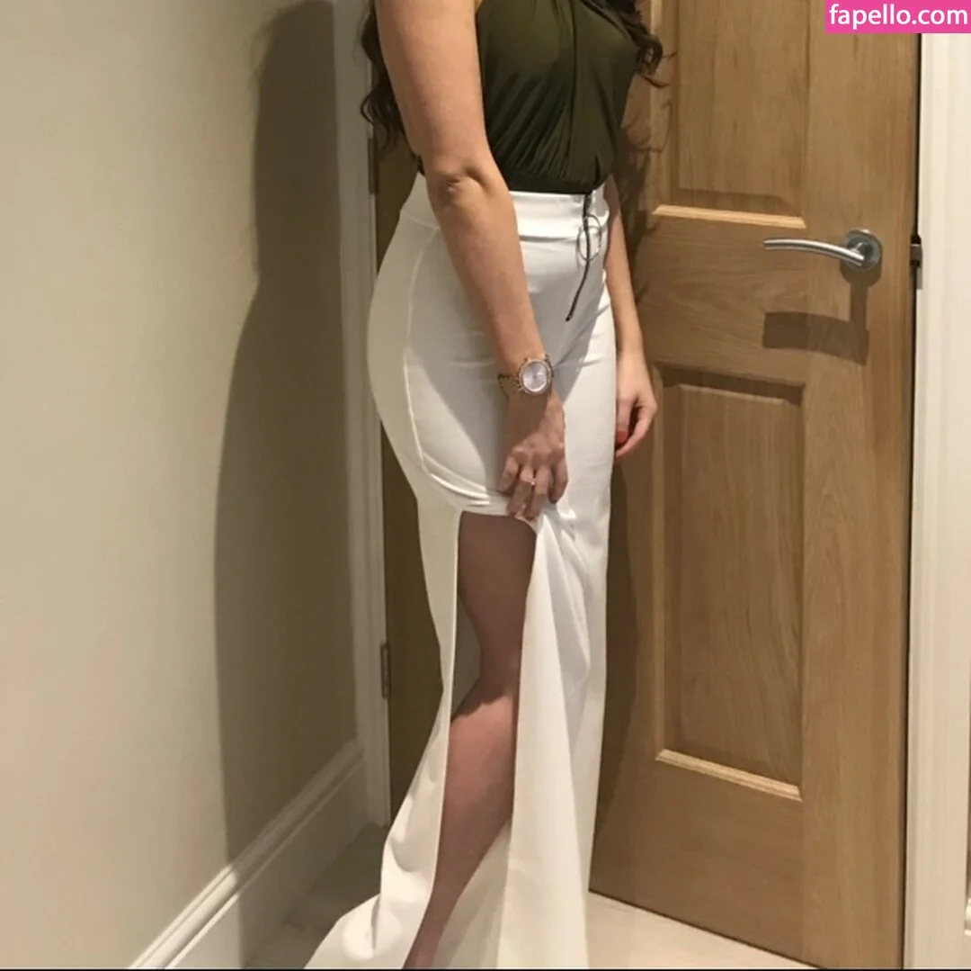 Lucy Beverley Onlyfans Photo Gallery 