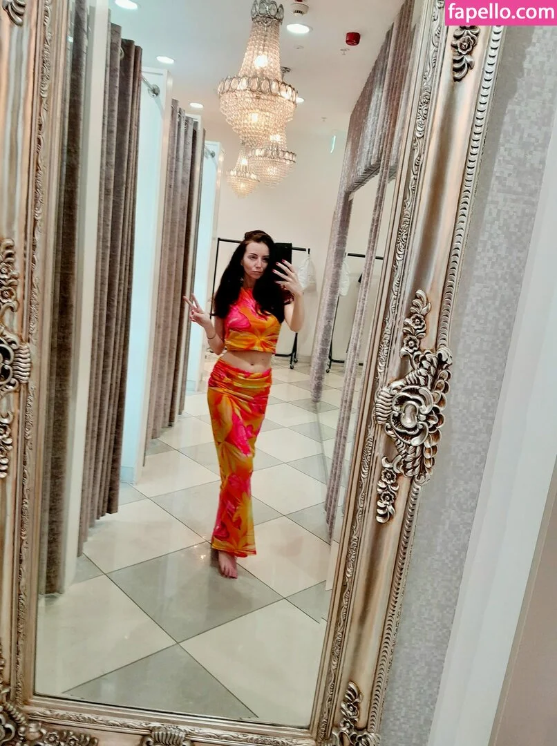 Summer Siempre Onlyfans Photo Gallery 