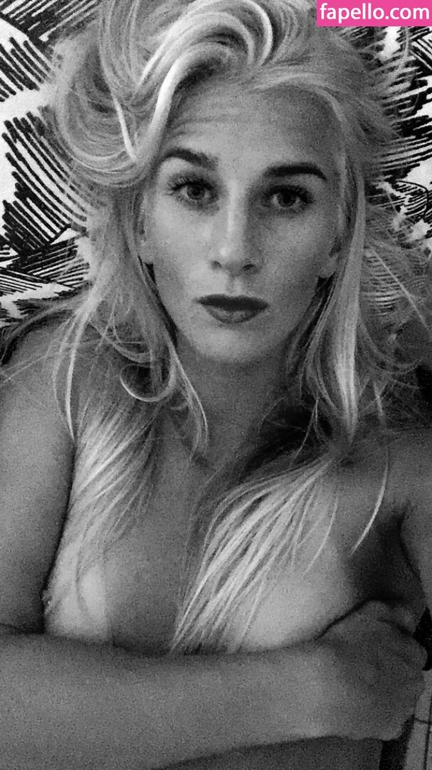 Sofia Jakobsson Onlyfans Photo Gallery 