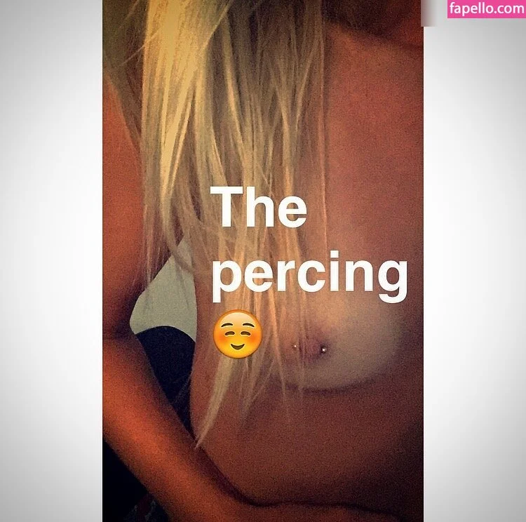 Sofia Jakobsson Onlyfans Photo Gallery 