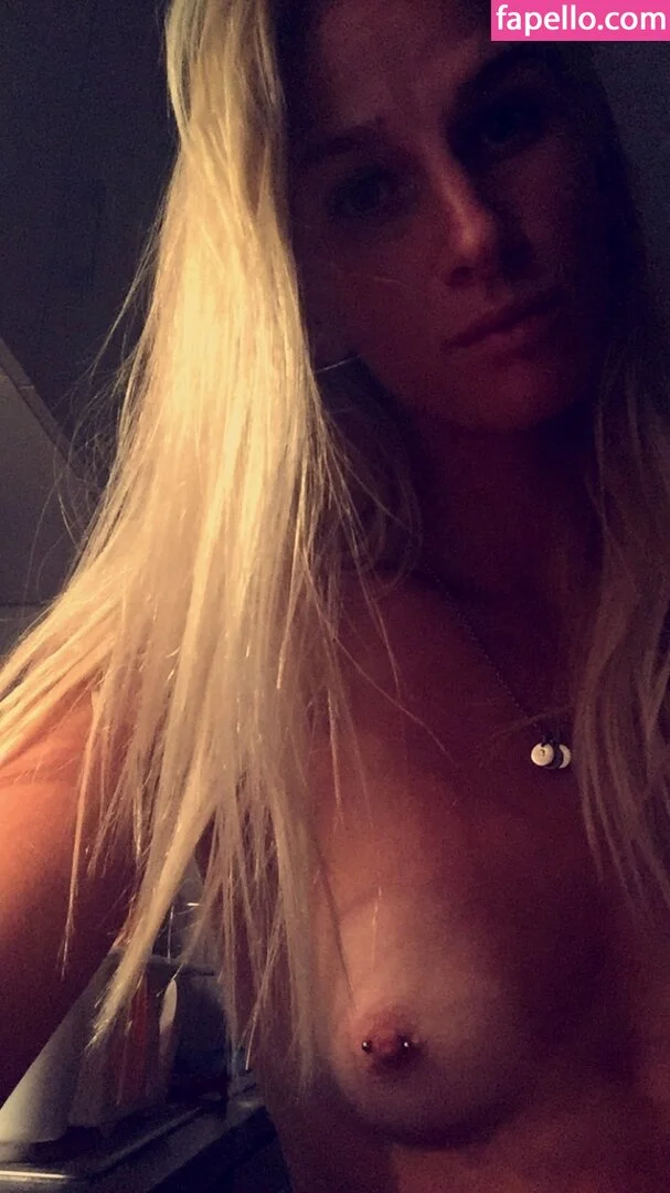 Sofia Jakobsson Onlyfans Photo Gallery 