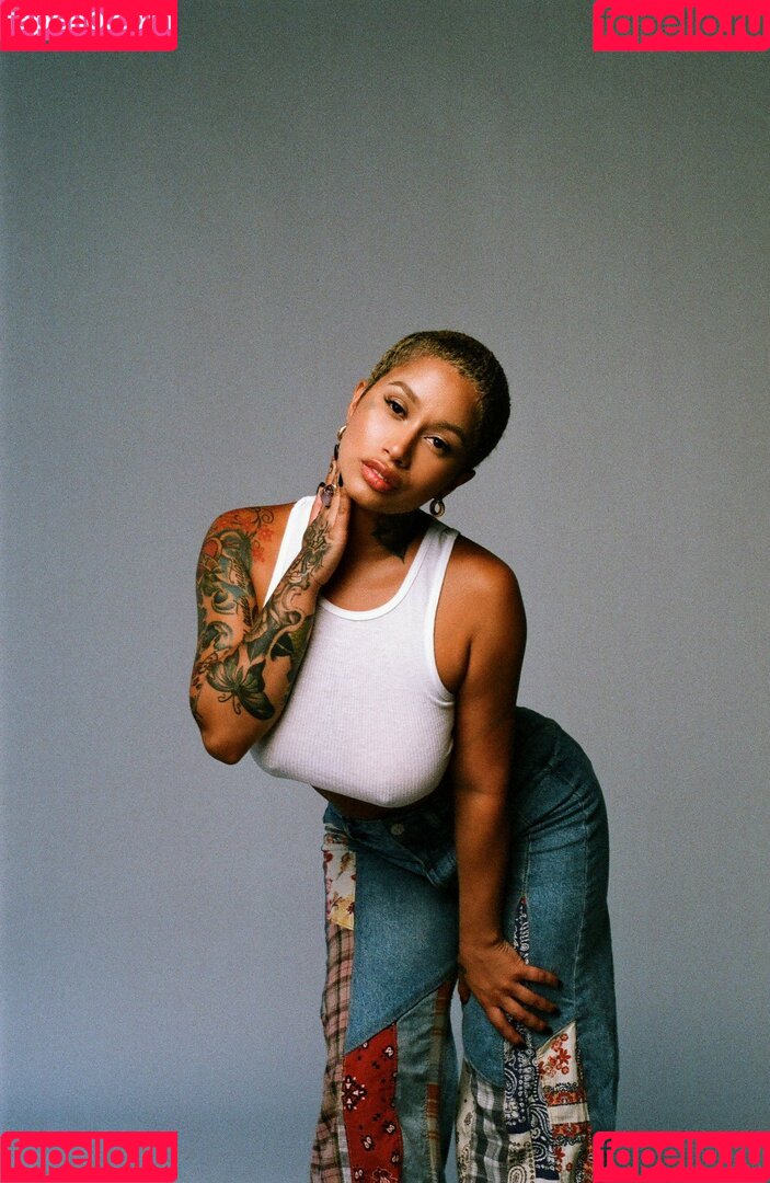 Moonformation Onlyfans Photo Gallery 