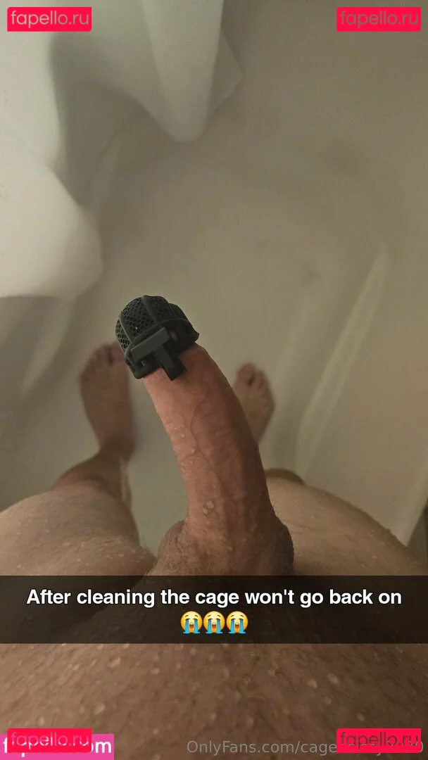 cagedsissy2020 Onlyfans Photo Gallery 