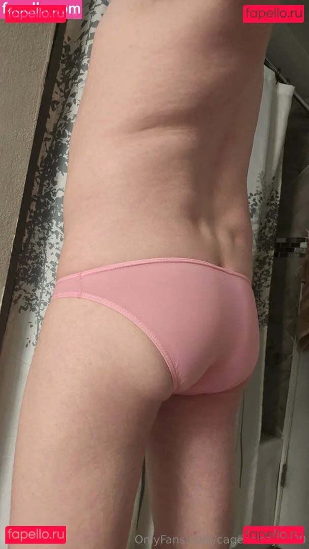 cagedsissy2020 Onlyfans Photo Gallery 