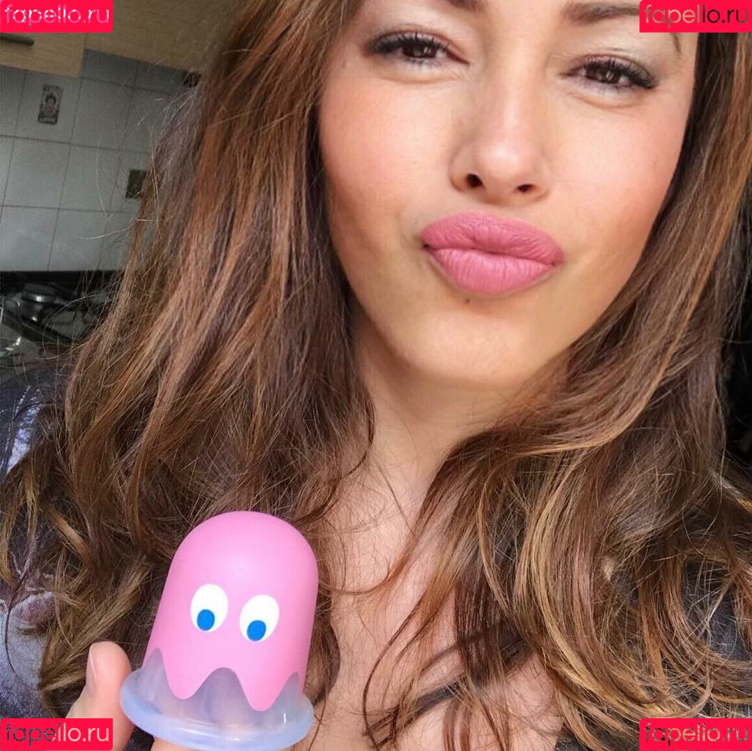 Serena Roberti Onlyfans Photo Gallery 