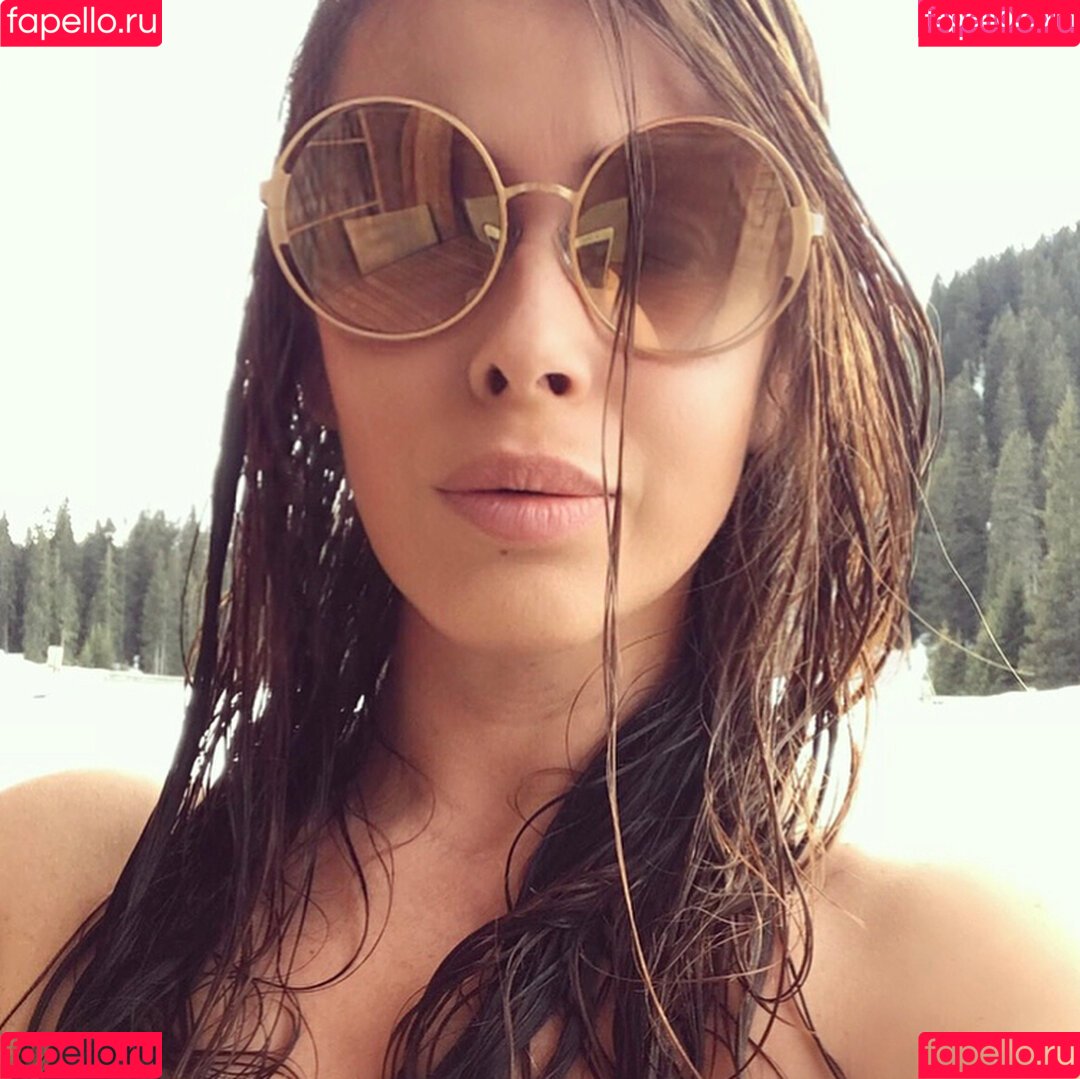 Serena Roberti Onlyfans Photo Gallery 