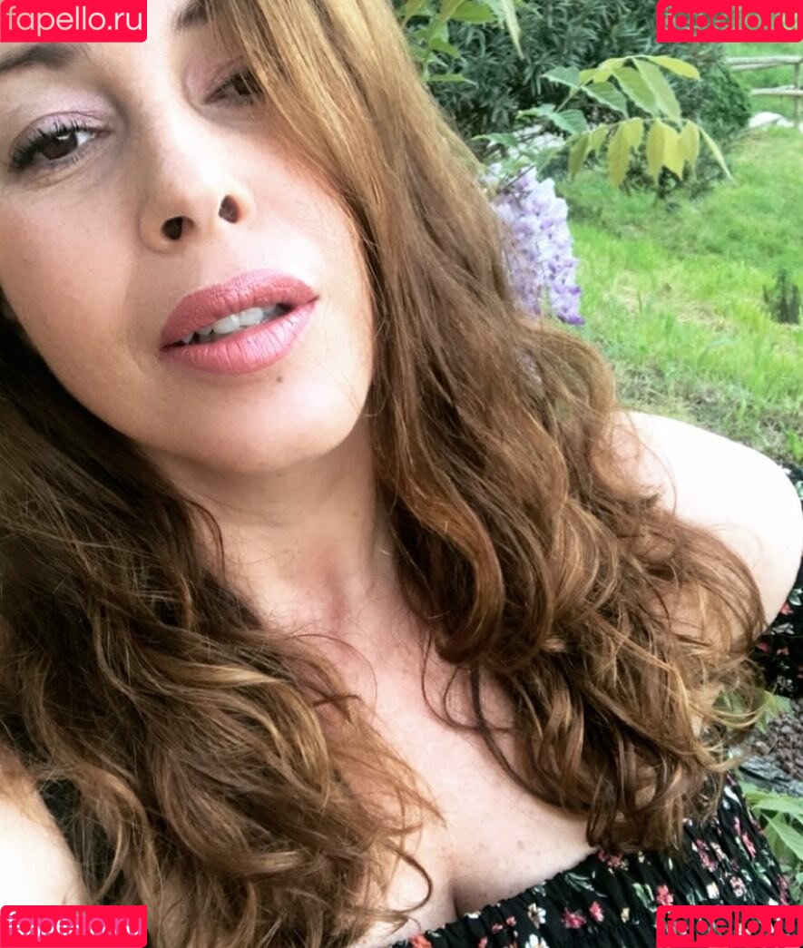 Serena Roberti Onlyfans Photo Gallery 