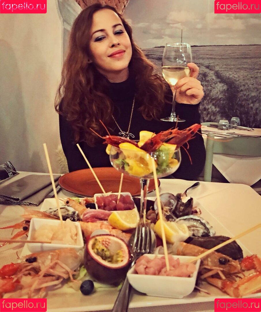 Serena Roberti Onlyfans Photo Gallery 