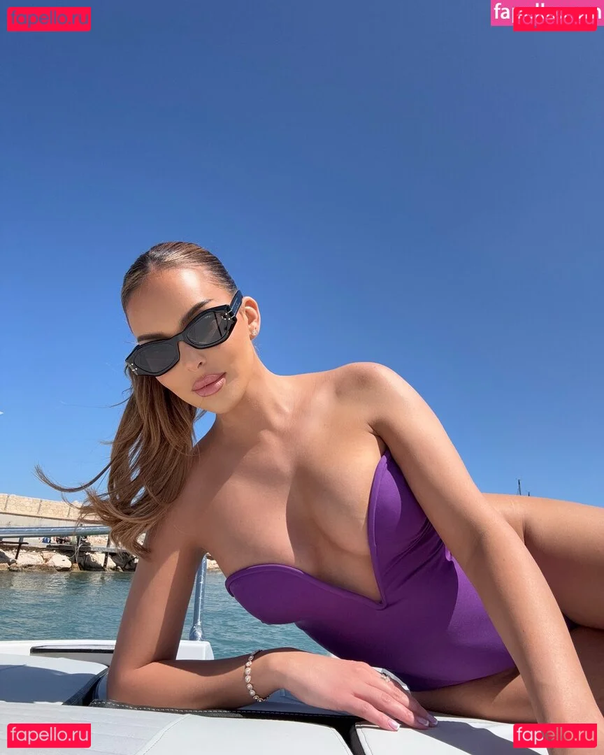 Sara Chafak Onlyfans Photo Gallery 