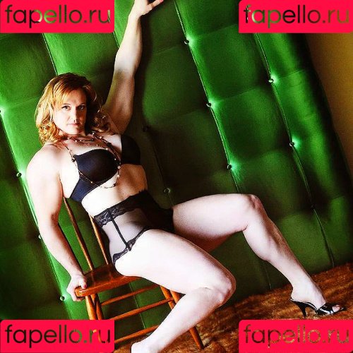 Becca Swanson Onlyfans Photo Gallery 