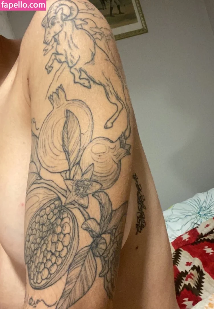 jiweenie Onlyfans Photo Gallery 