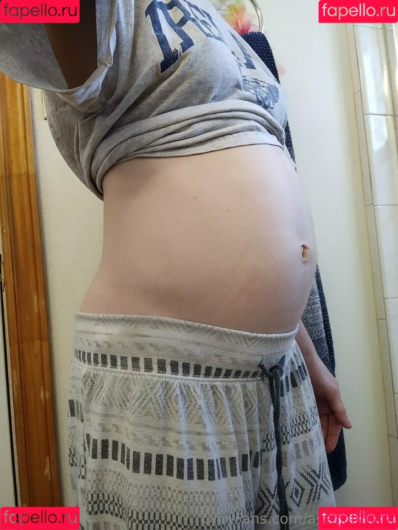 astuffedbirb Onlyfans Photo Gallery 