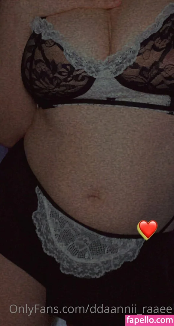 ddaannii_raaee Onlyfans Photo Gallery 