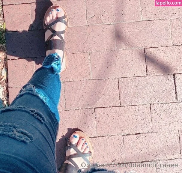 ddaannii_raaee Onlyfans Photo Gallery 