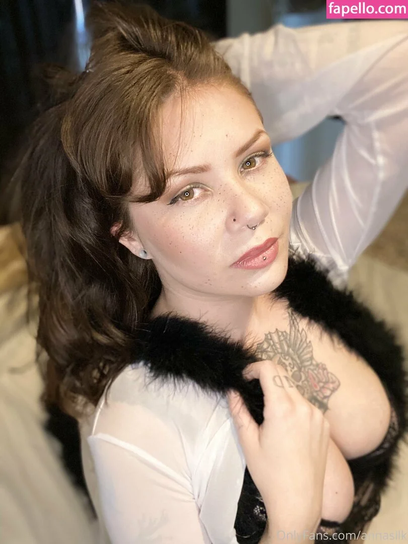 annasilk Onlyfans Photo Gallery 