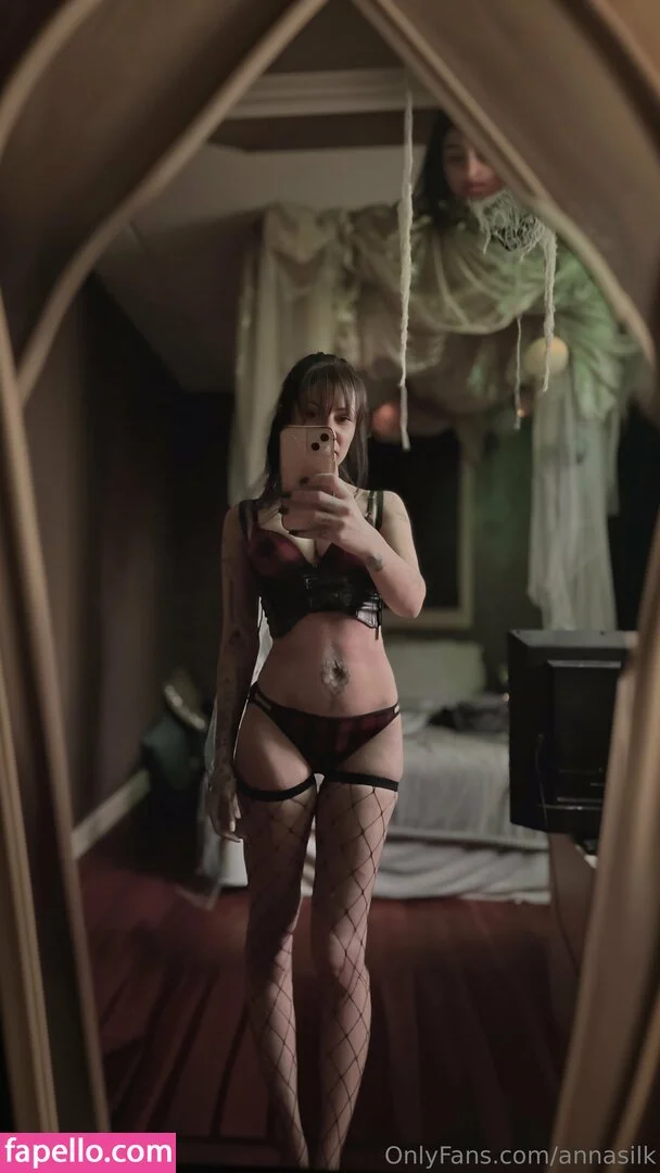 annasilk Onlyfans Photo Gallery 