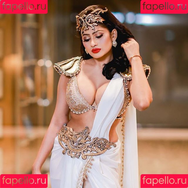 Piumi Hansamali Onlyfans Photo Gallery 
