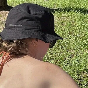 emobrit Onlyfans Photo Gallery 