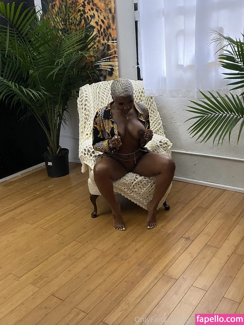 SavageDoll Onlyfans Photo Gallery 