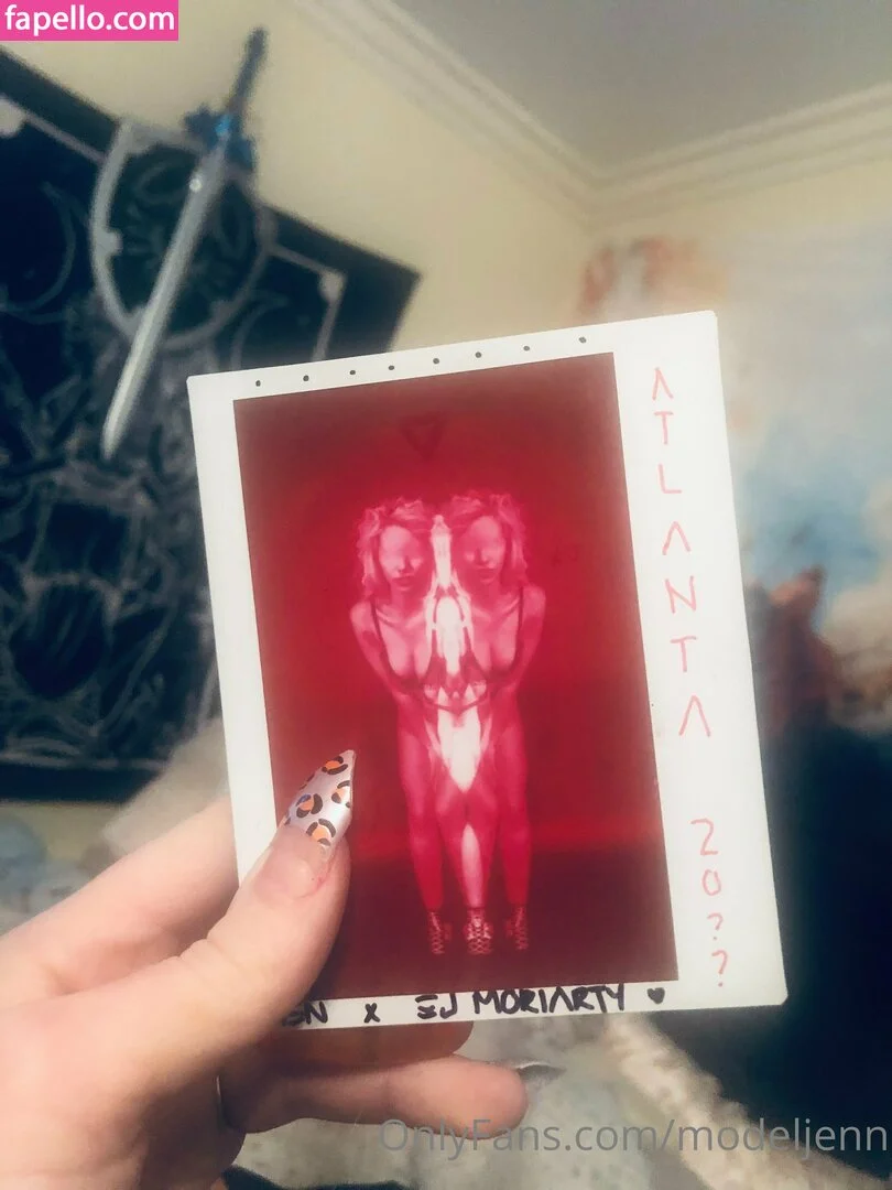 modeljenn Onlyfans Photo Gallery 