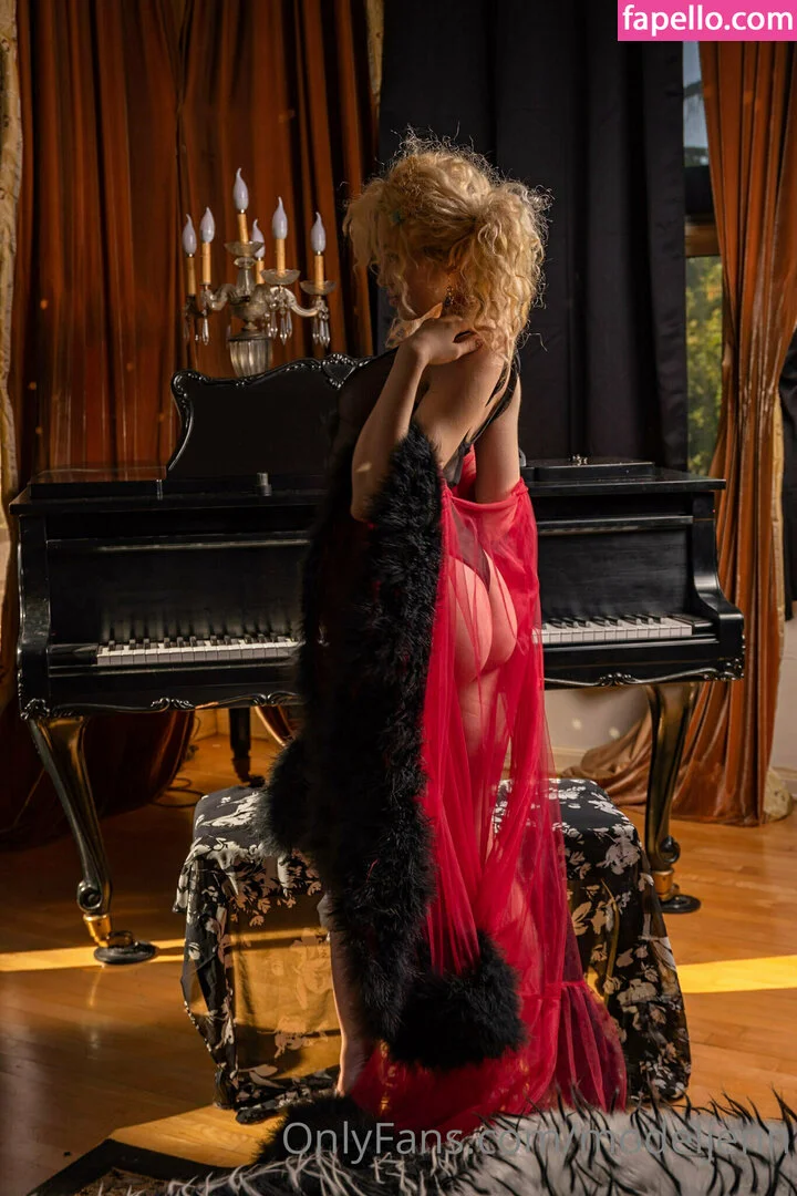 modeljenn Onlyfans Photo Gallery 