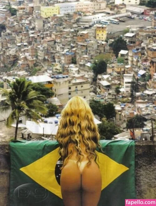 Valeska Popozuda Onlyfans Photo Gallery 