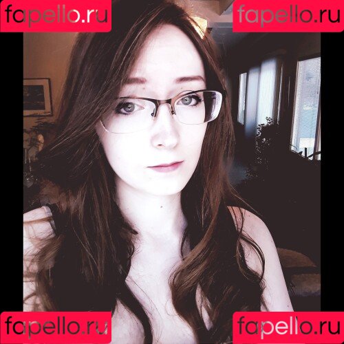 Juniper Actias Onlyfans Photo Gallery 