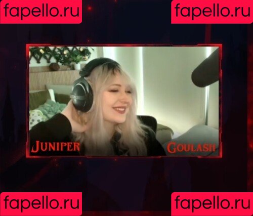 Juniper Actias Onlyfans Photo Gallery 