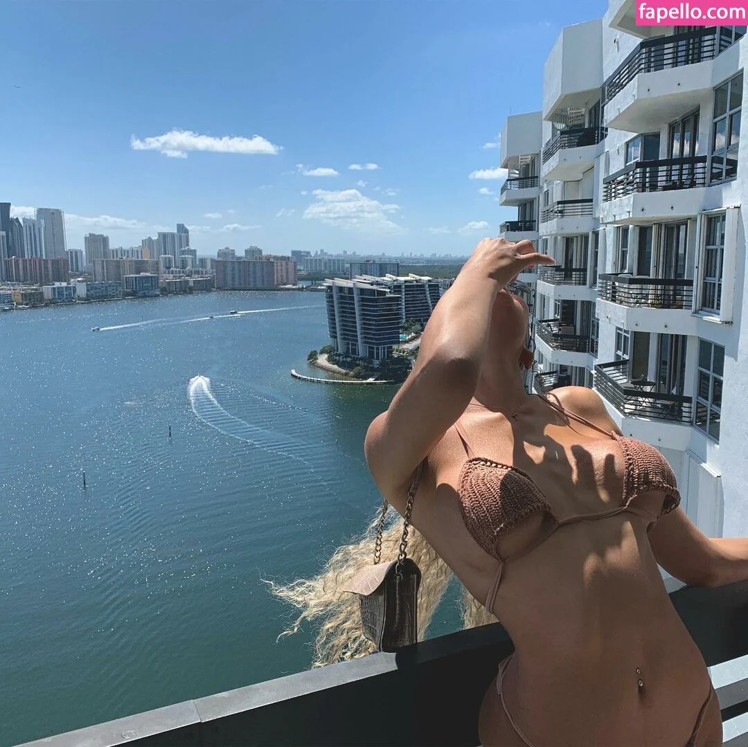 PrincessY Onlyfans Photo Gallery 