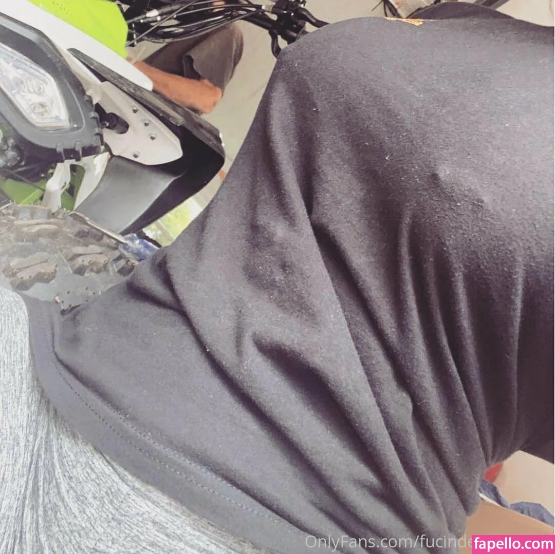 fucindesigner412 Onlyfans Photo Gallery 