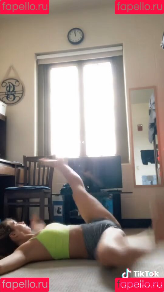 Isabelle LeBlanc Onlyfans Photo Gallery 