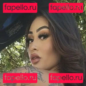 therealissalicious Onlyfans Photo Gallery 