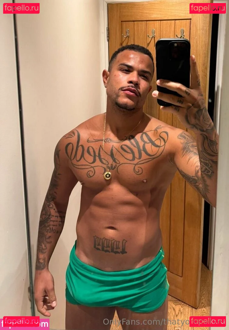 thatyogafvcker Onlyfans Photo Gallery 