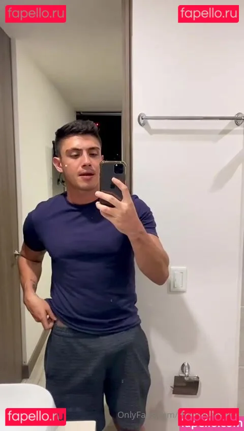 thatyogafvcker Onlyfans Photo Gallery 