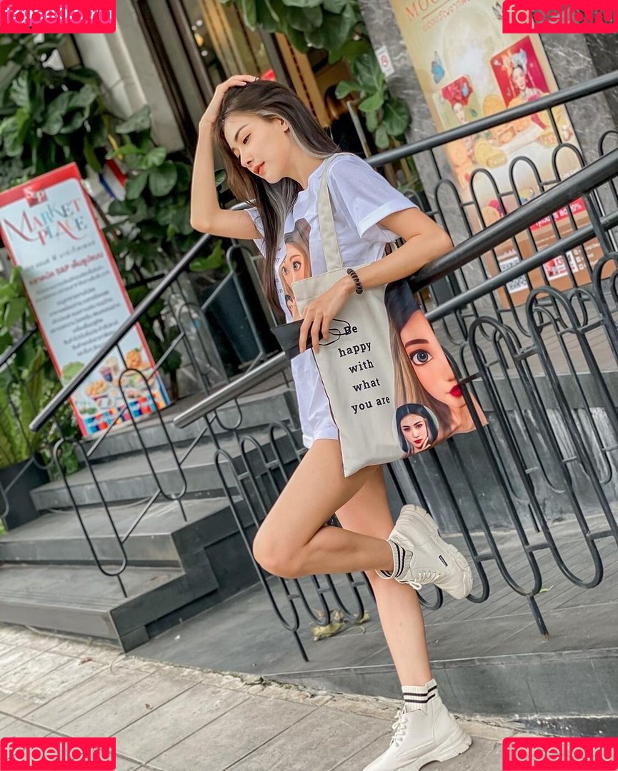 BunnyMutmai Onlyfans Photo Gallery 