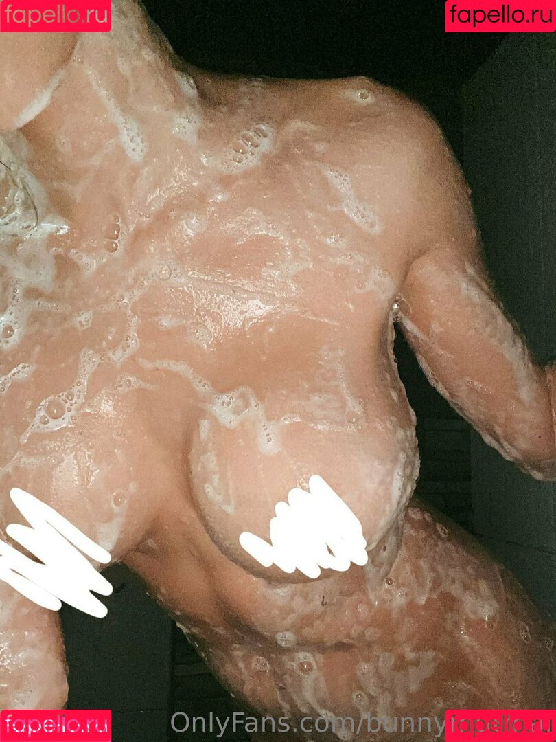 BunnyMutmai Onlyfans Photo Gallery 