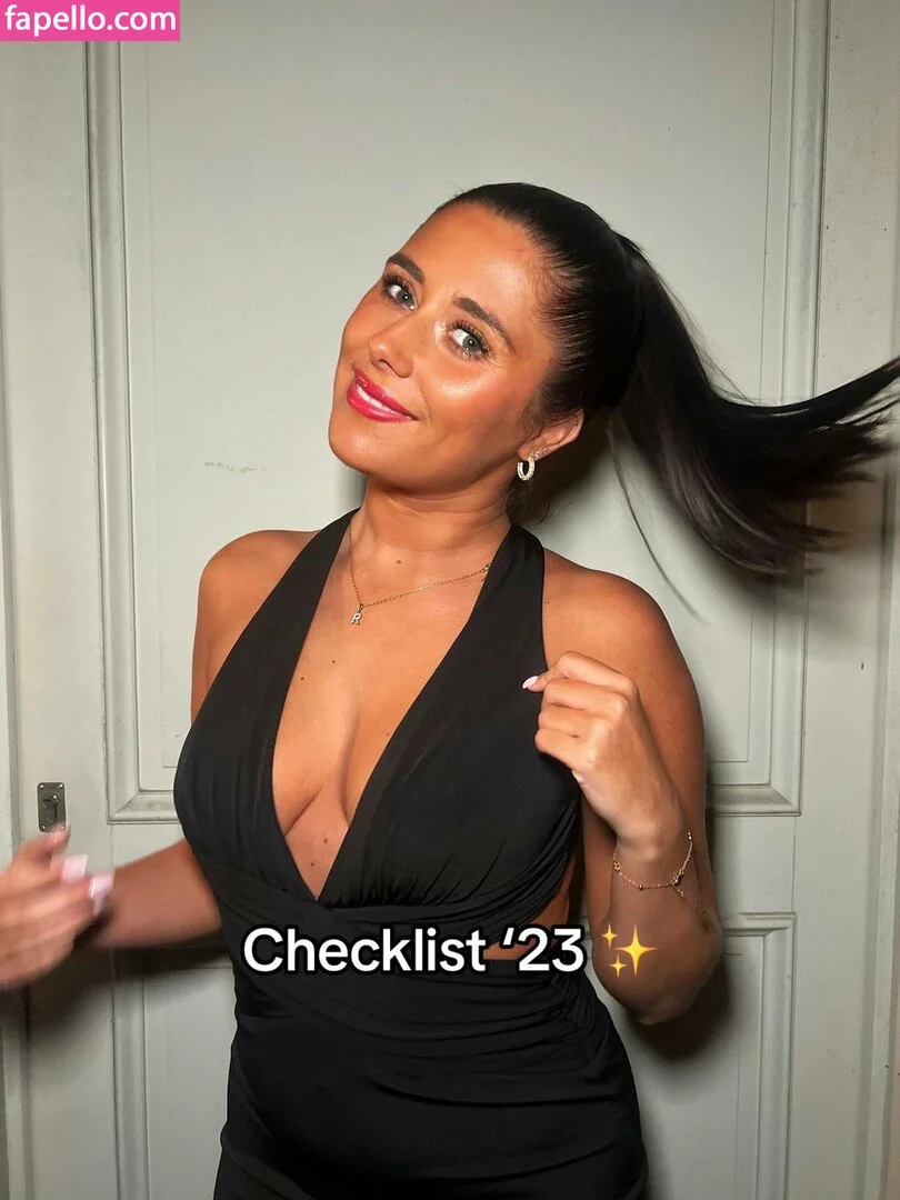 Raphaella Deuringer Onlyfans Photo Gallery 