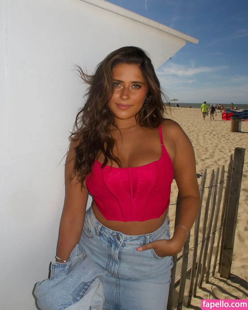 Raphaella Deuringer Onlyfans Photo Gallery 