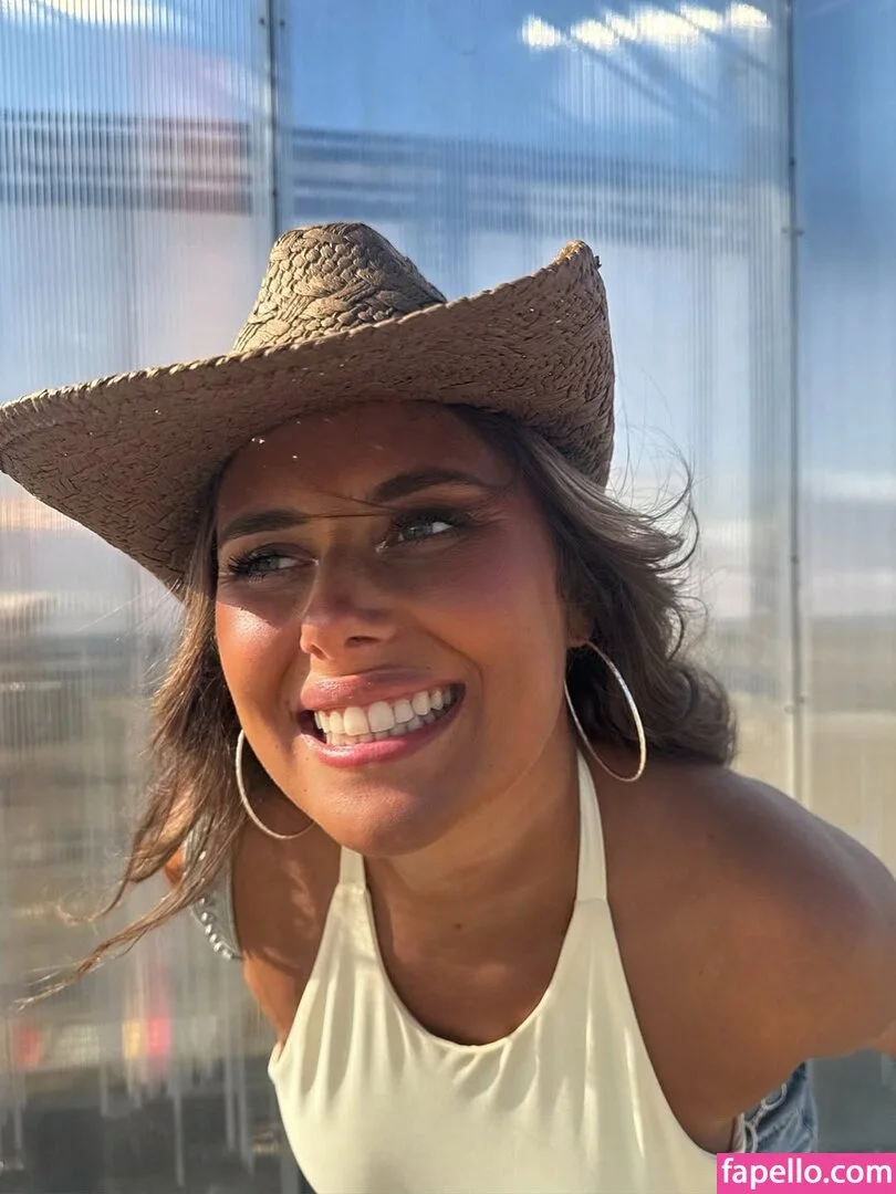 Raphaella Deuringer Onlyfans Photo Gallery 