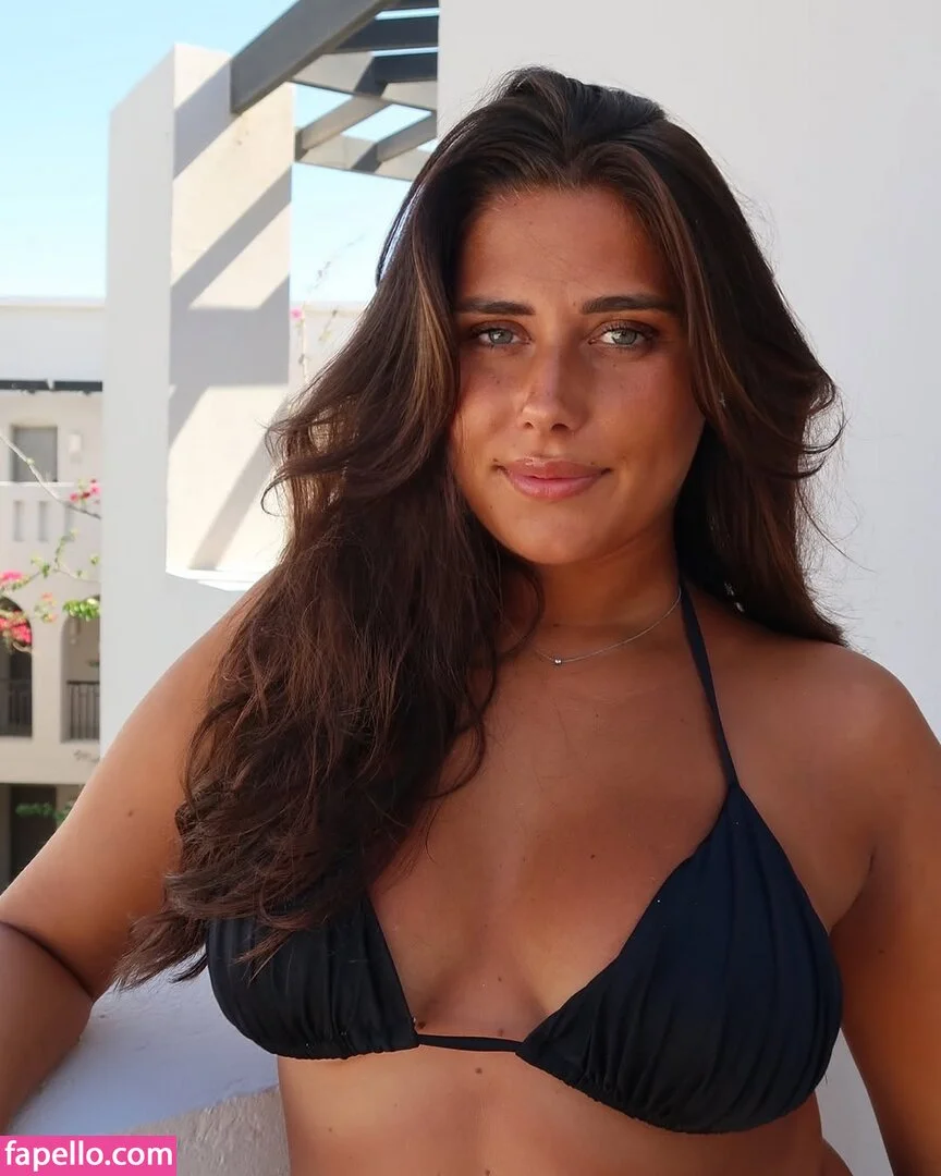 Raphaella Deuringer Onlyfans Photo Gallery 