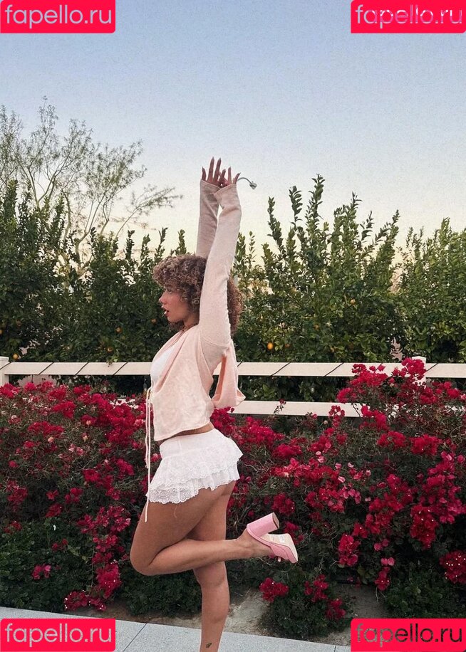 Talia Jackson Onlyfans Photo Gallery 