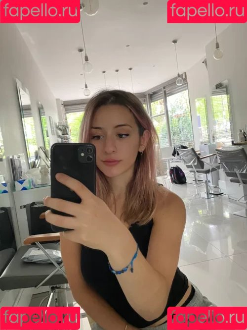 Miss Manganese ASMR Onlyfans Photo Gallery 