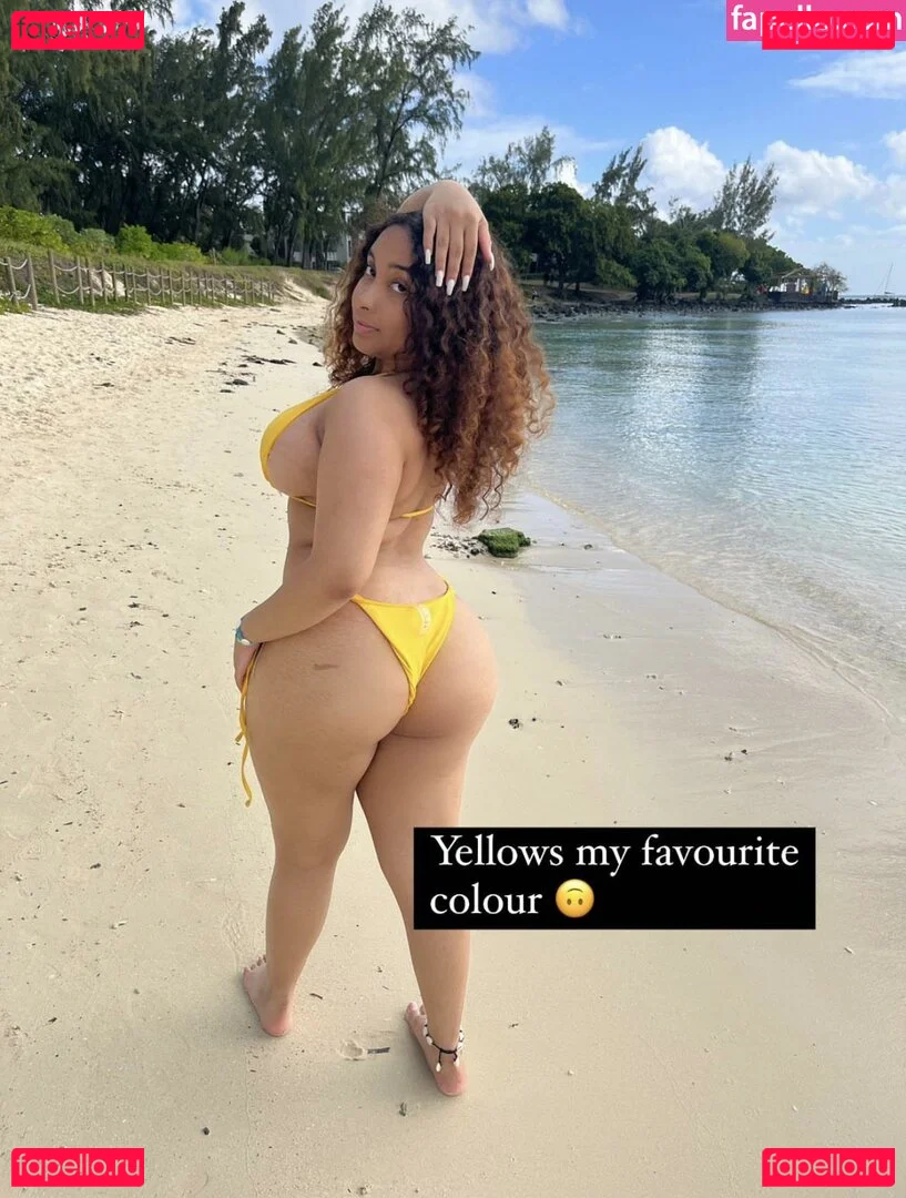 juli5ette Onlyfans Photo Gallery 
