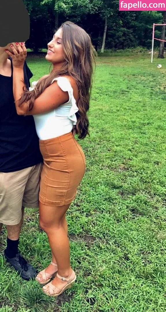 Julia & Olivia Onlyfans Photo Gallery 