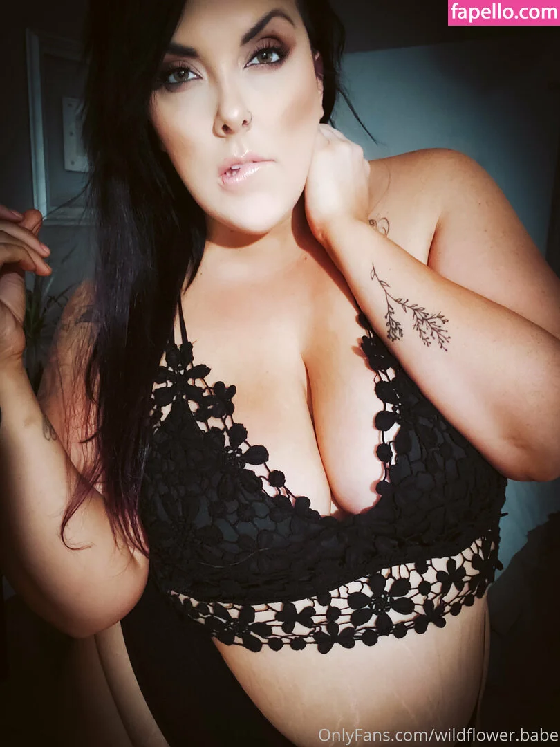 wildflower.babe Onlyfans Photo Gallery 