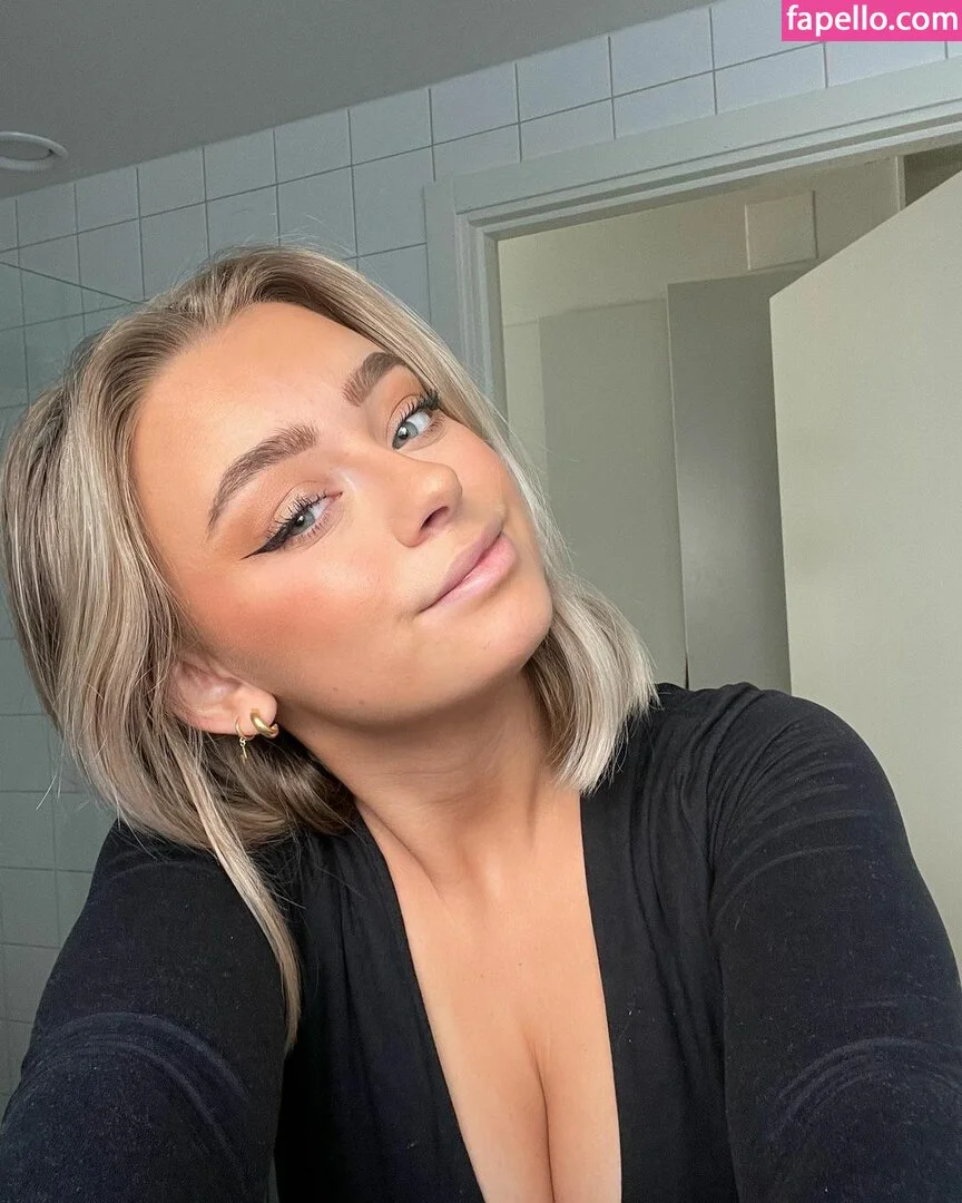 Tuva Osgrad Onlyfans Photo Gallery 