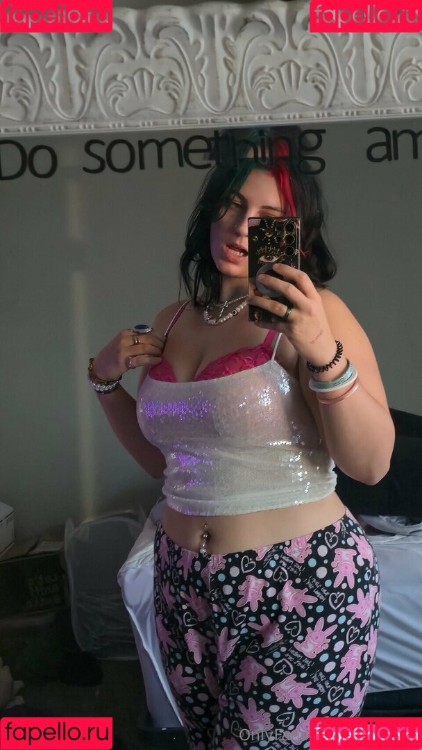 pinklux1 Onlyfans Photo Gallery 