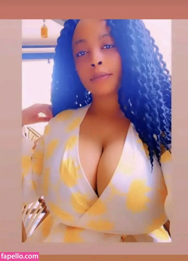 Saadahali5 Onlyfans Photo Gallery 