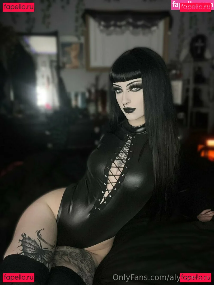 Alyssa Rayn Onlyfans Photo Gallery 